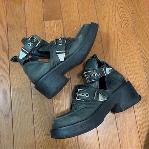 Jeffrey Campbell Coltrane Cut Out Boots